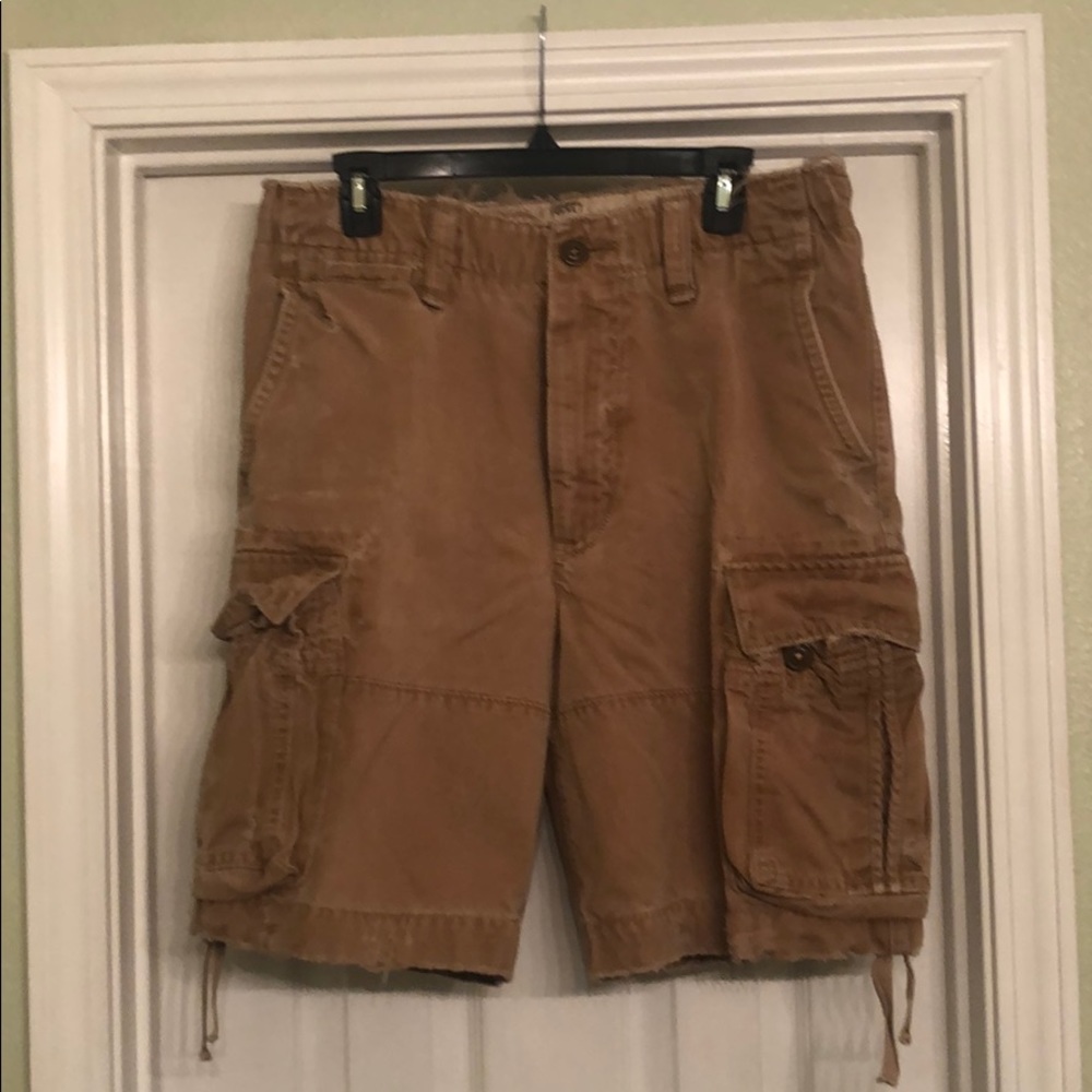 A&F cargo shorts